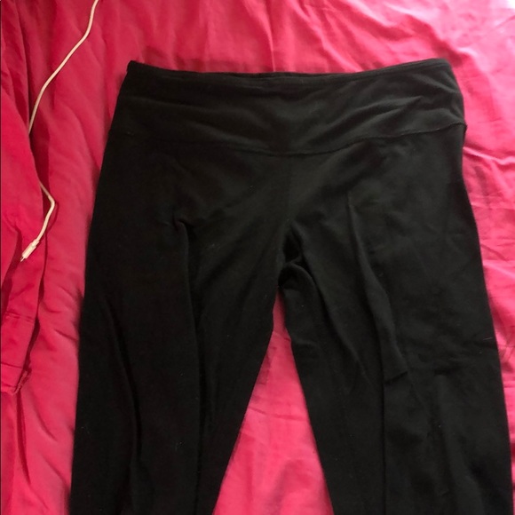 Reversible Lululemon yoga pants - Picture 3 of 4